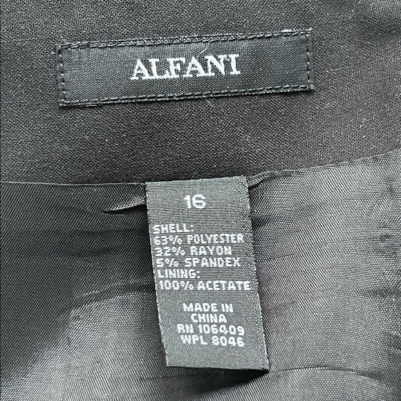 NWOT Alfani Fit and Flare Solid Black Skirt - Picture 2 of 6